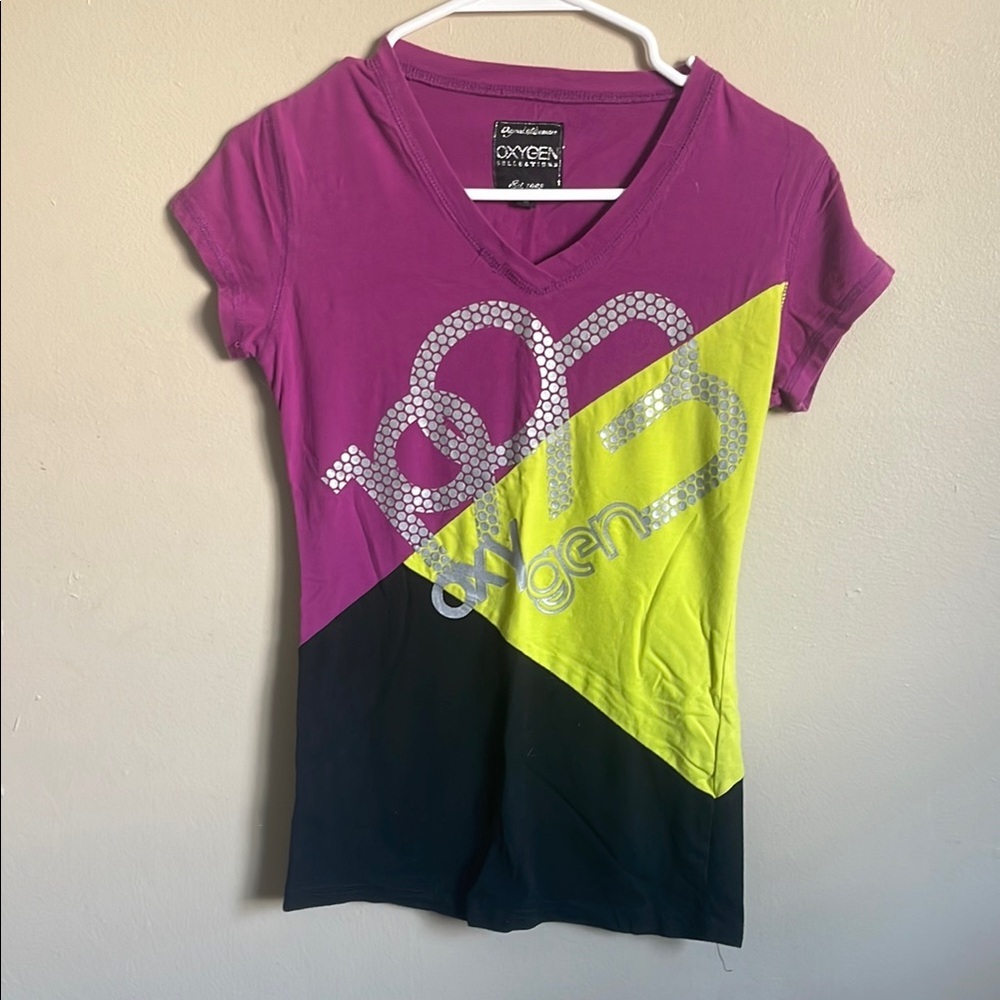 Women's V-Neck Purple and Yellow Tee (Bin C)​